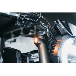 Collier de fourche Motoism Type Three avec clignotant intégré - Honda CB1000R 2018-20