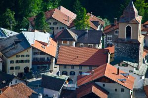 Bergün von Latsch aus mit 450mm Brennweite