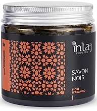 Czarne mydło do ciała z esencją z kwiatu pomarańczy Intaj Cosmetics Savon Noir Fiori d’Arancio