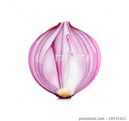 red onion isolated on the white background 20533321