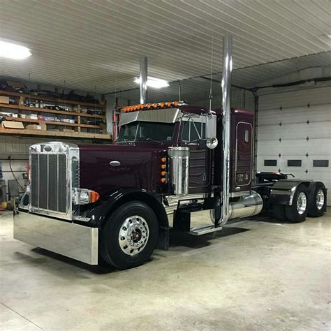 Semitrckn — Peterbilt Custom 379