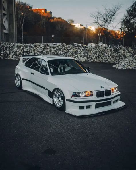 Airride Chassis And Lto Widebody Kit On The Bmw 3er E36