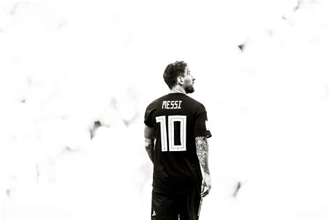 Messi Dark Wallpapers Top Free Messi Dark Backgrounds Wallpaperaccess