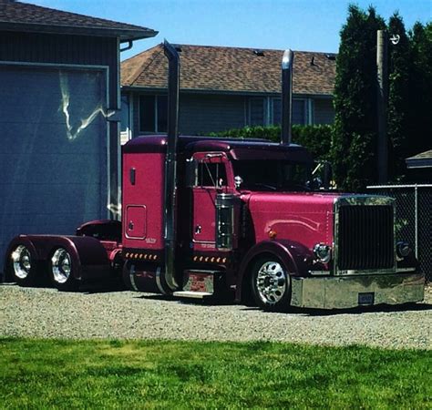 Semitrckn — Peterbilt Custom 379