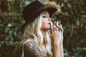 women, Blonde, Hat, Black, Rings