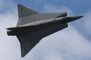 Saab 35 Draken, Jet fighter