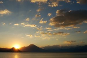 water, Mountains, Clouds, Nature, Sun, Skies