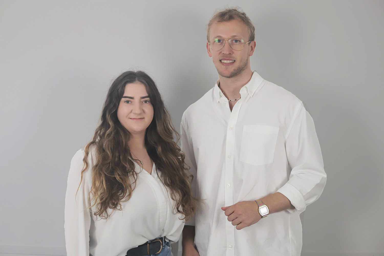 Unsere ehemaligen Trainees Saskia Strauß und Arthur Justus