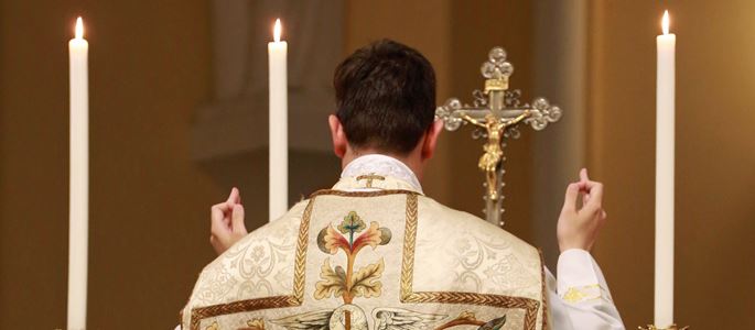 Traditionalisten: Trotz Coronavirus keine Handkommunion in Alter Messe