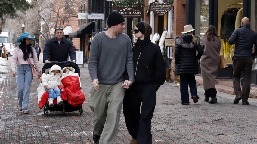 Leni Klum und Freund Aris genießen winterlichen Spaziergang