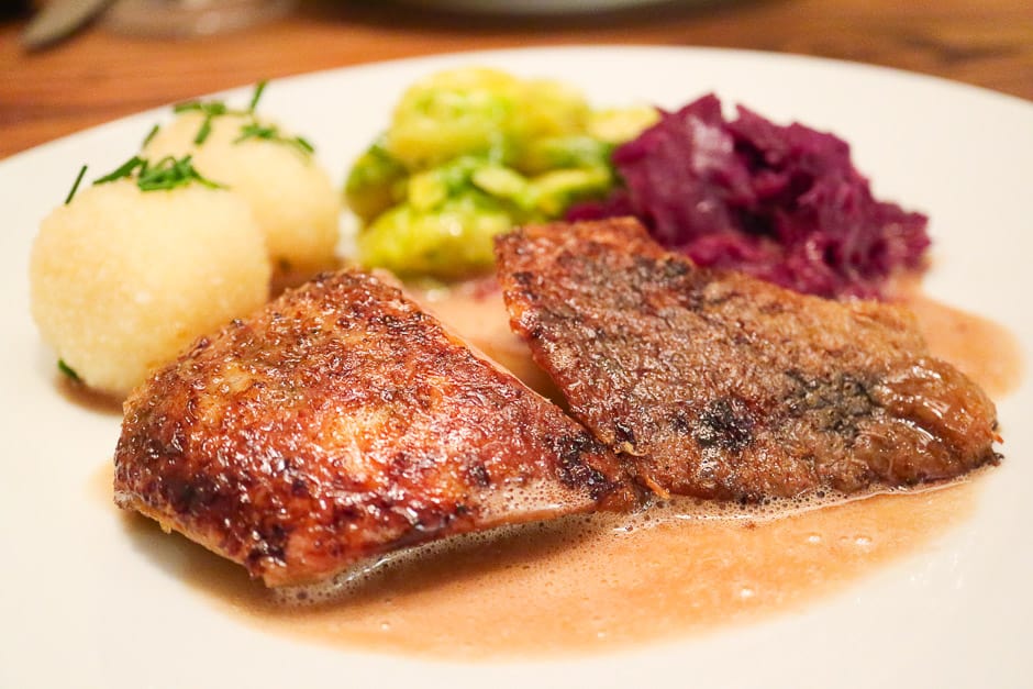 Entenbraten auf Teller Rezept Bild