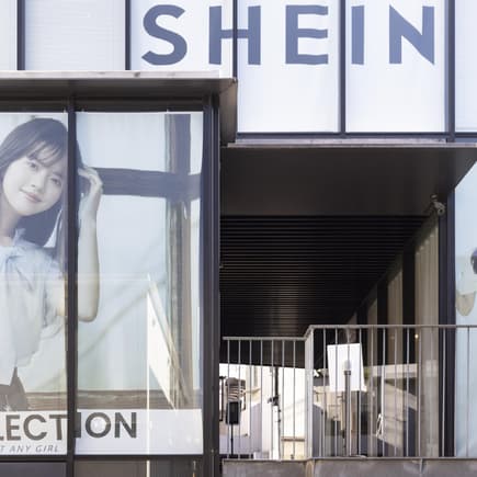 Shein Store von außen.