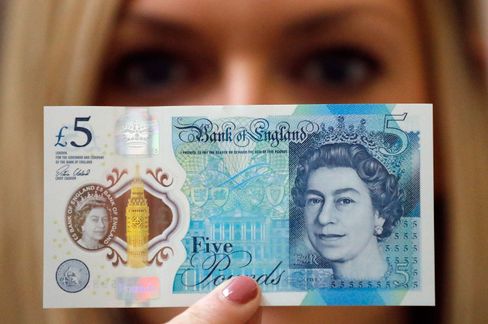 5-Pfund-Note: Das Abbild der Queen befindet sich auf 4,5 Milliarden britischen Geldscheinen