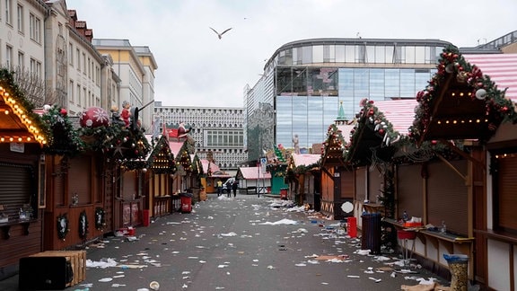 Blick auf einen Weihnachtsmarkt