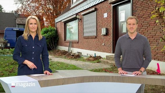 Moderationsduo Gabi Lüeße und Henrik Hanses im Studio. © Screenshot 