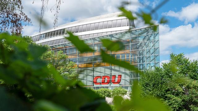 Das Konrad-Adenauer-Haus, die Bundesgeschäftsstelle der CDU in Berlin. 