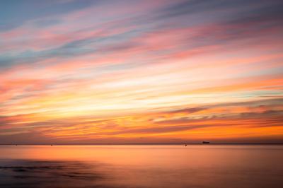 Fototapete Meer bei Sonnenuntergang