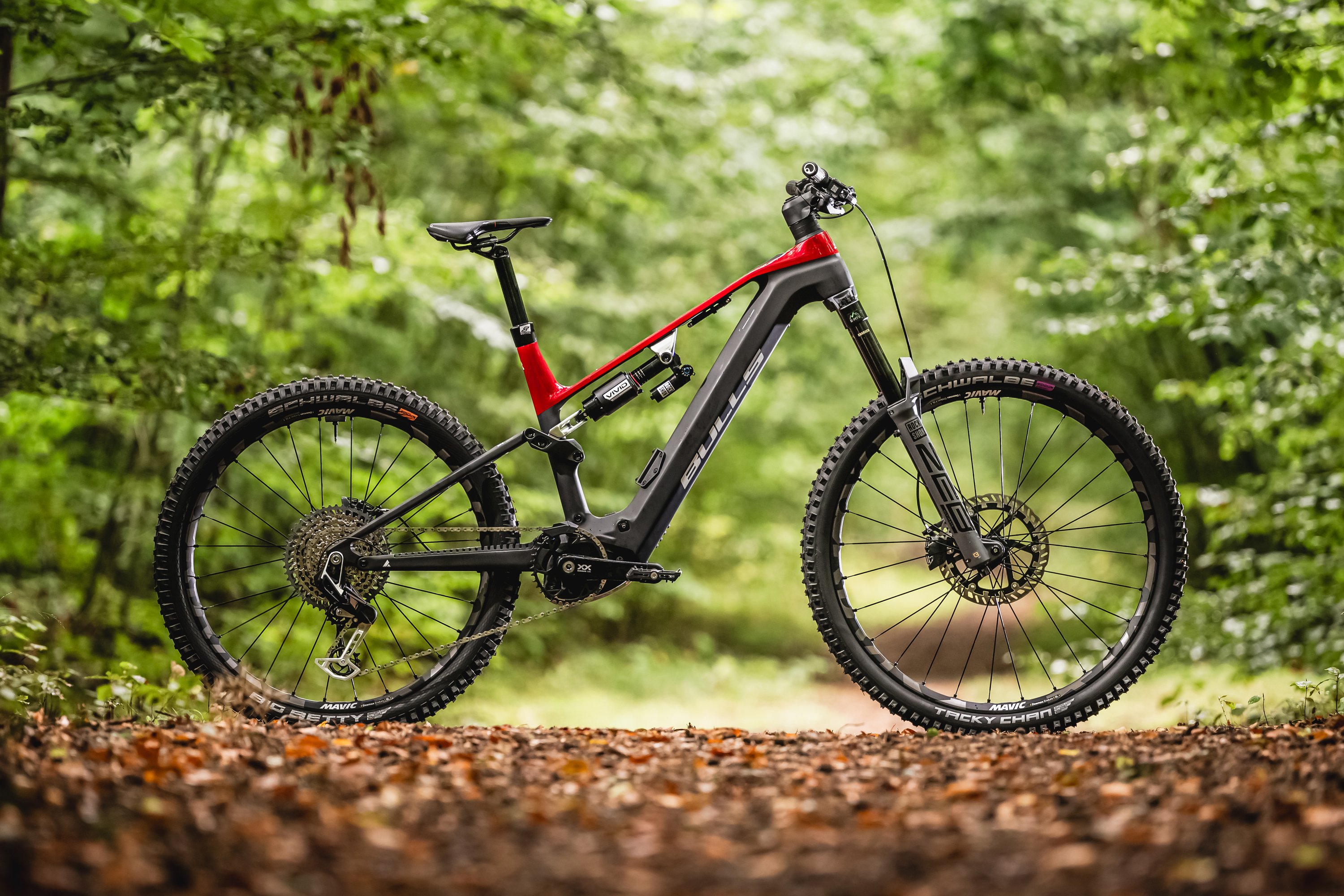 Bulls Sonic EN-R – E-Bike Neuheit 2025: Innovative, clevere Details am E-Enduro von Bulls