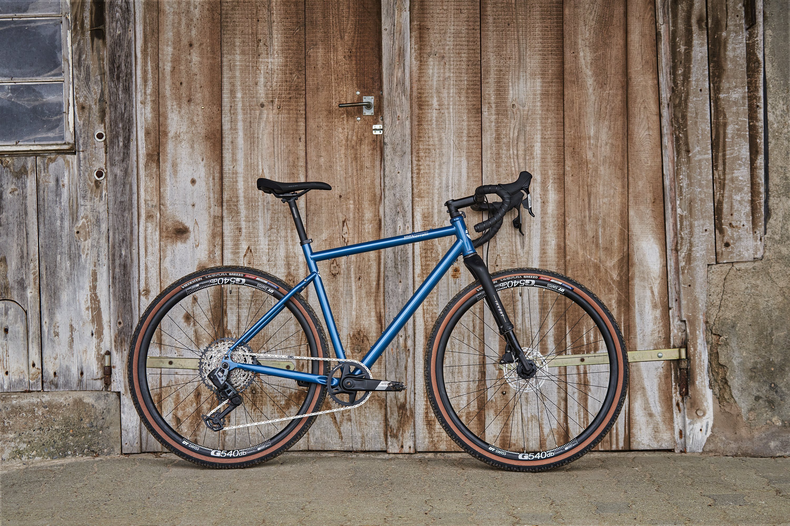 Neues Tout Terrain Ceres: Schnelles Stahl Gravel-Bike