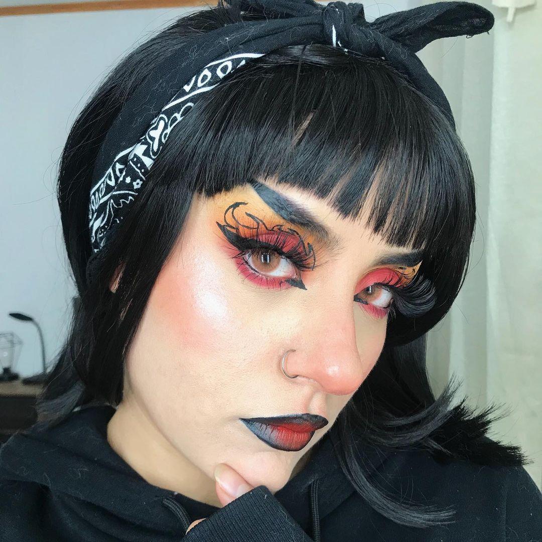 Dramatic Eyeshadow Emo Makeup