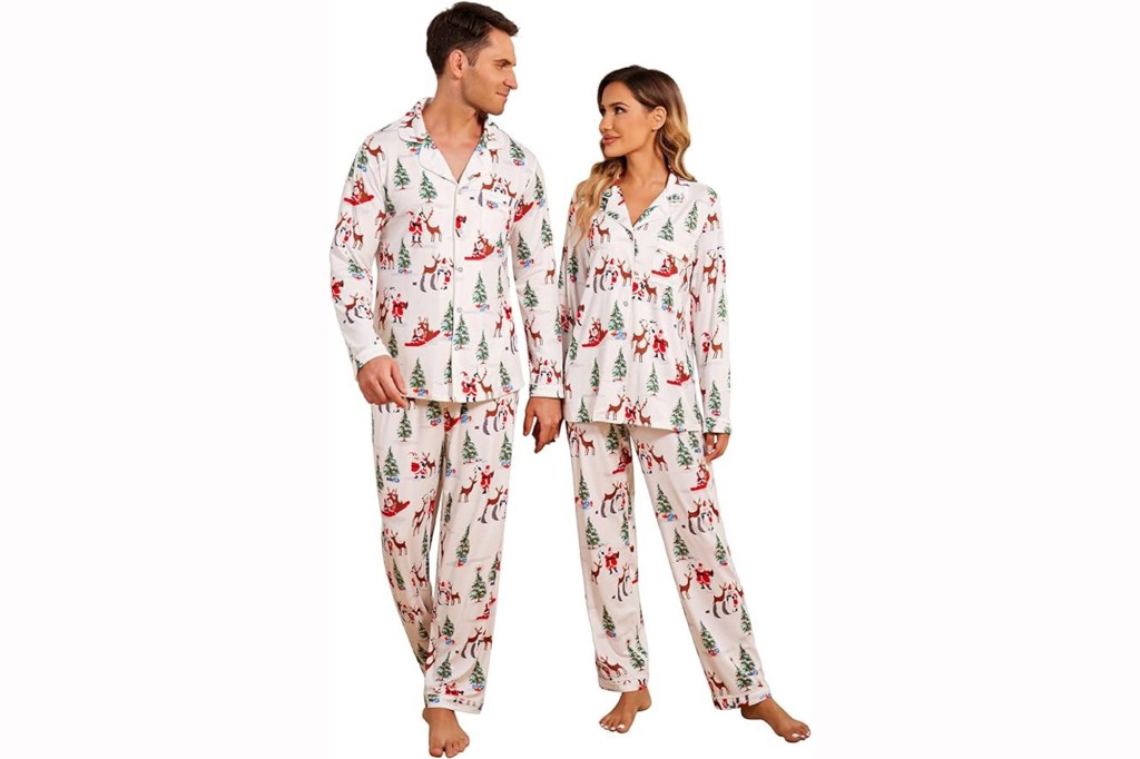 Ekouaer Reindeer & Santa Christmas Pajamas