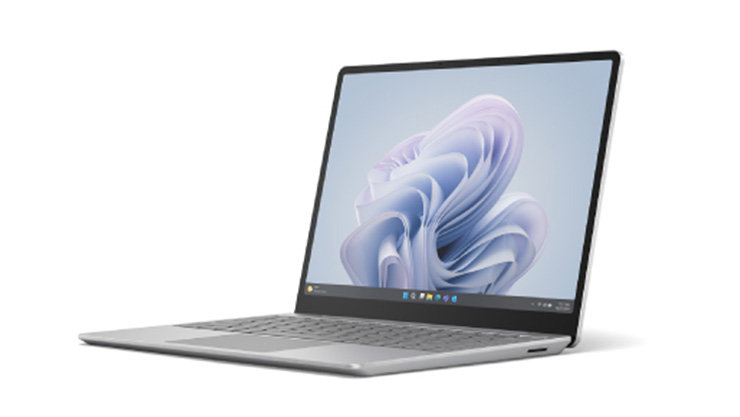 ラップトップタイプのSurface Laptop Go3