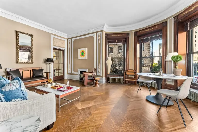 This $839K co-op in an Upper West Side mansion has a presidential connection