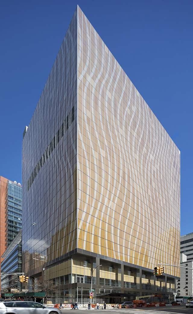 New York-Presbyterian Health Center, image by Albert Vecerka : Esto