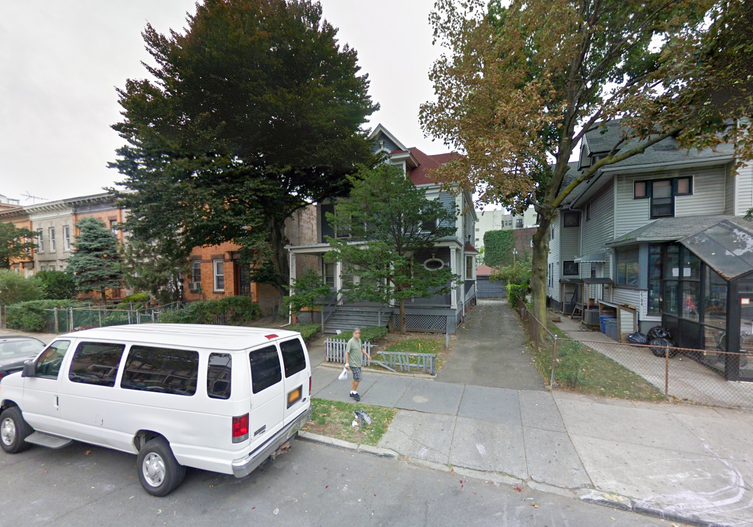 2708 Glenwood Road, via Google Maps