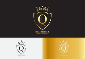 Letter Q gold luxury crown logo concept vector