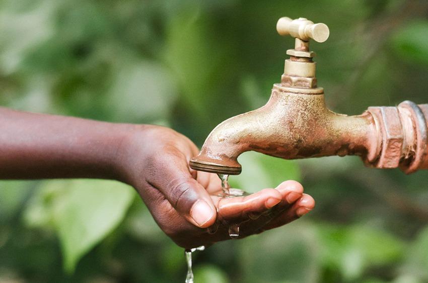 Die Kluthe GmbH unterstützt eines der stärksten Wasserkraftwerke in Uganda