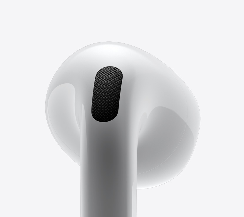 AirPods 4 kõrvaklappide külgvaate lähivõte.