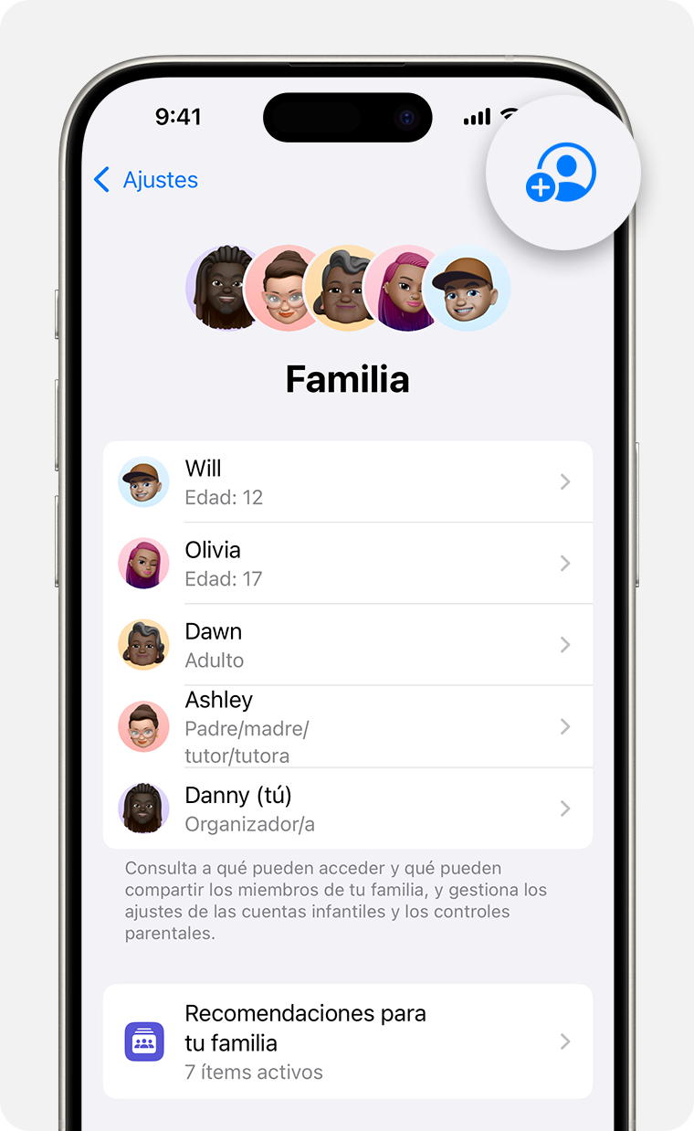 Pantalla del iPhone que muestra los pasos para añadir un miembro a tu grupo de En familia.