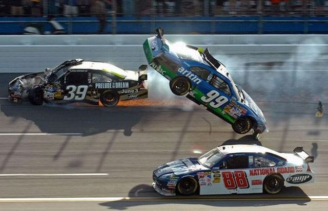 Terrifying accident during the NASCAR race in Talladega (18 pics + 1 video)