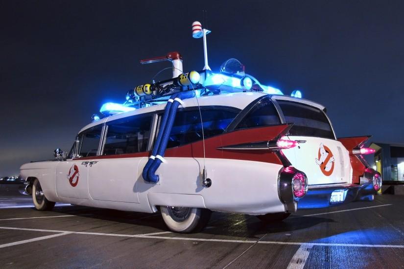 GHOSTBUSTERS action adventure supernatural comedy ghost ambulance emergency  wallpaper