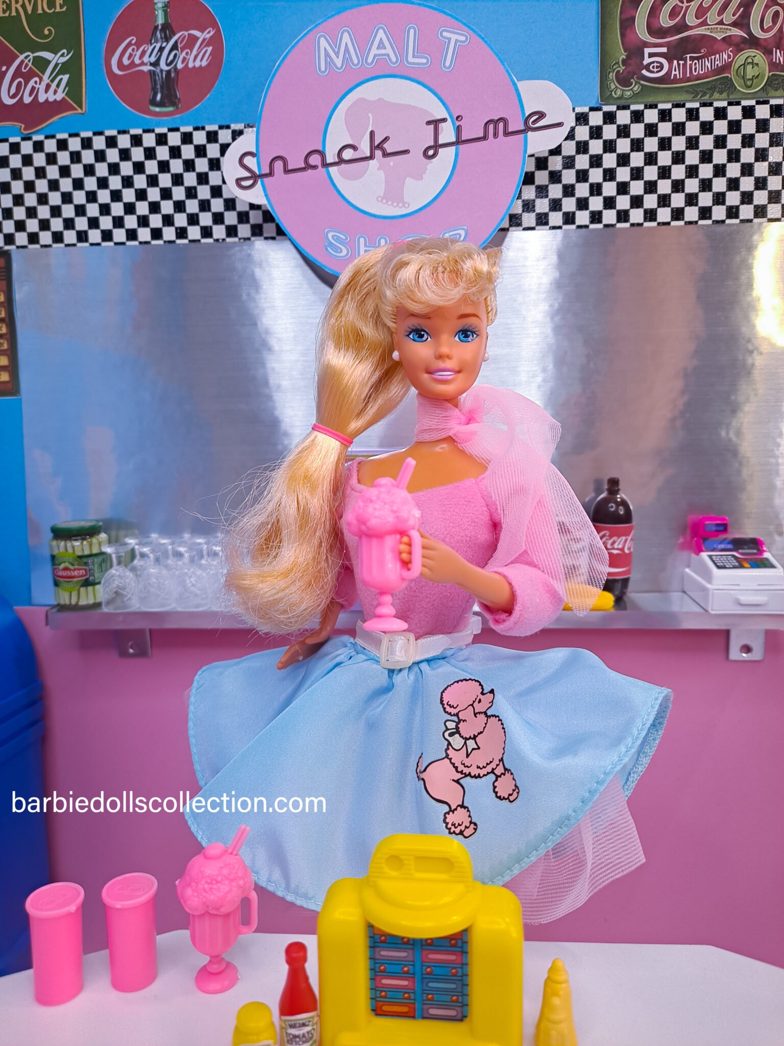 Malt Shoppe Barbie 1992 – My Barbie Dolls Collection