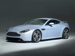 Aston Martin V12 Vantage