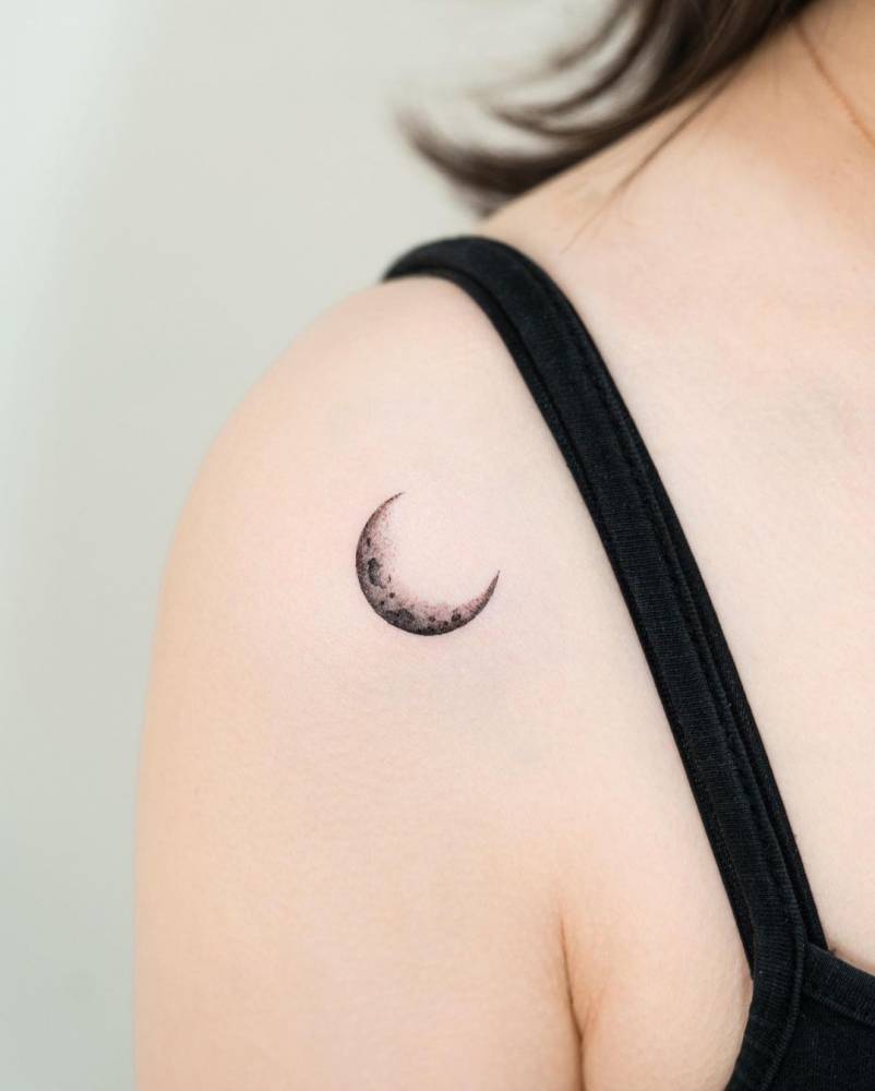 56 Dreamy Moon Tattoos With Meaning  Our Mindful Life