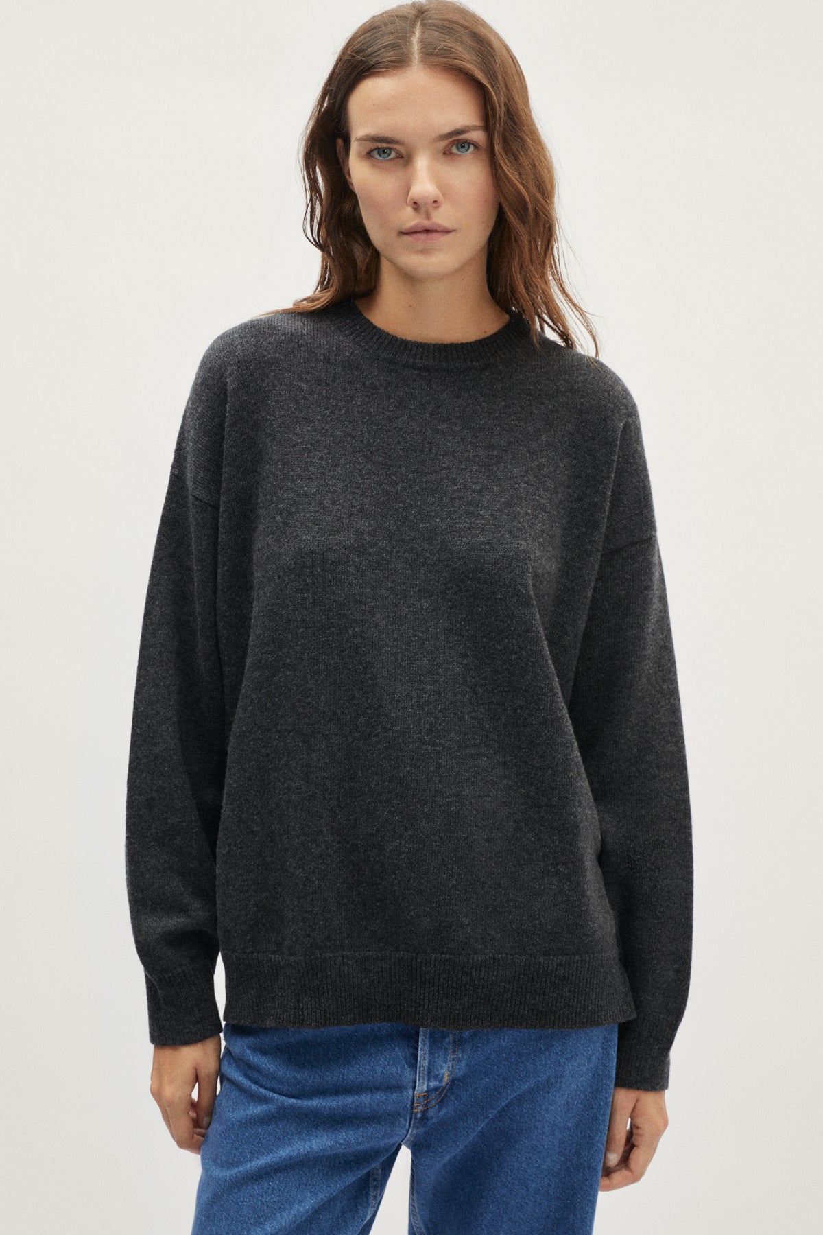 The Woolen medium-weight Oversize Sweater - grey