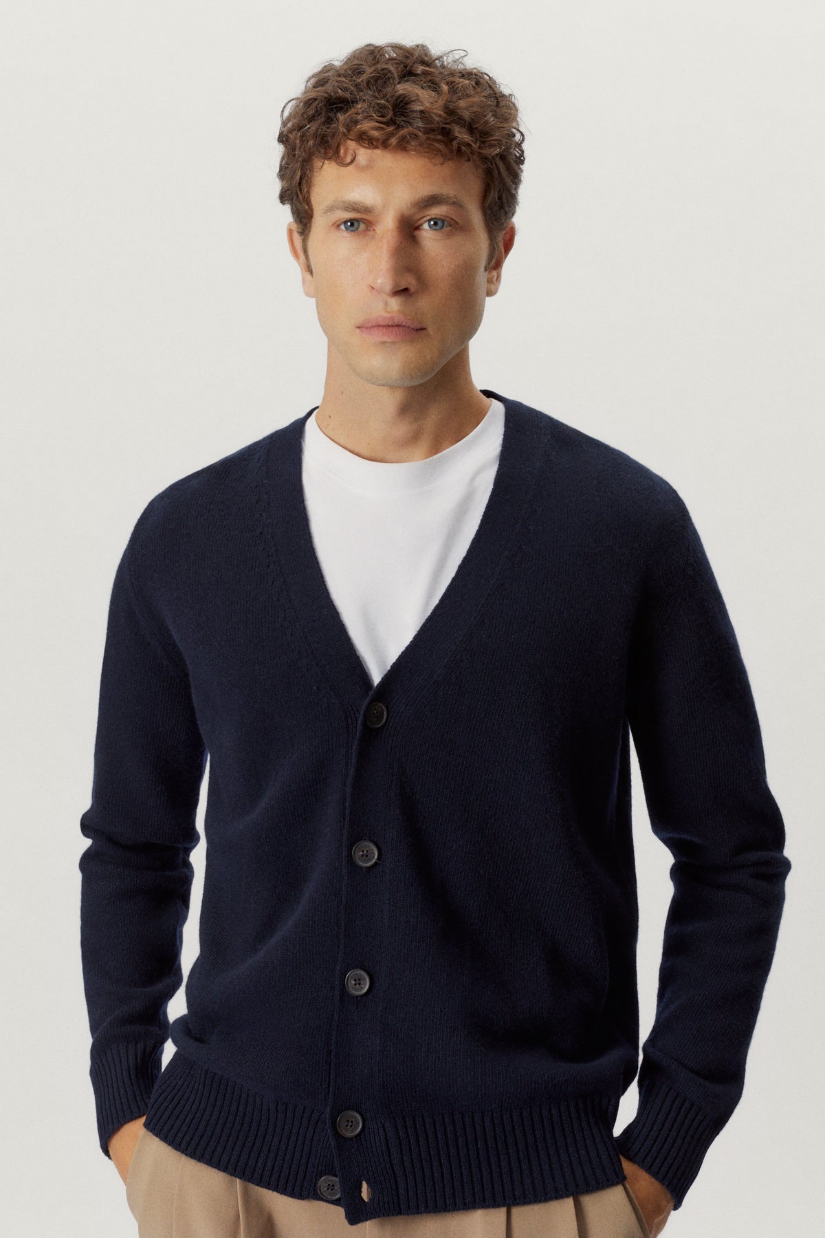 the woolen cardigan blue navy