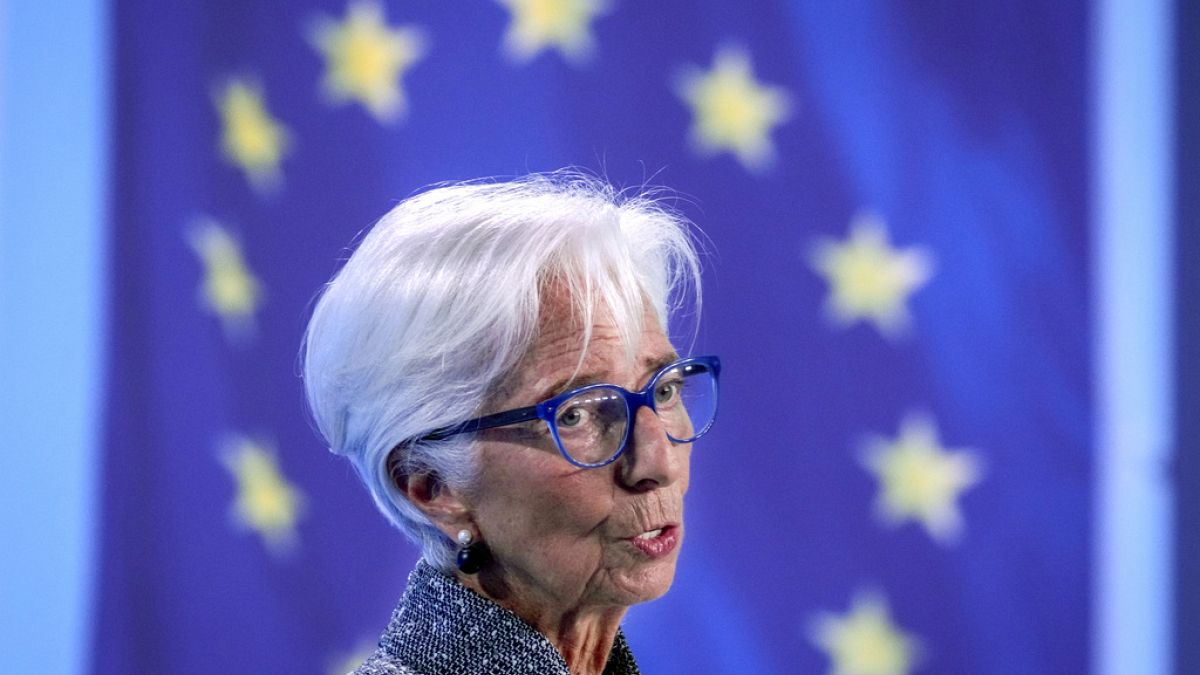 Die Präsidentin der Europäischen Zentralbank, Christine Lagarde, spricht während einer Pressekonferenz in Frankfurt, Deutschland, Donnerstag, 12. September 2024.