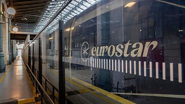 Le logo d'un train Eurostar à la gare du Nord.