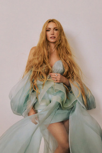 Lindsay Lohan For Alexa New York Post 2024 (320x480) Resolution Wallpaper