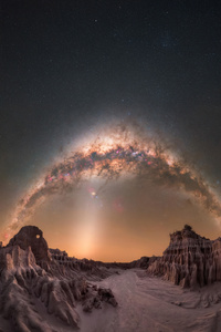 The Milky Way Over Mungo National Park Australia (1080x2400) Resolution Wallpaper