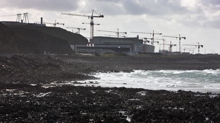 Le chantier de l'EPR de Flamanville, le 20 décembre 2012. (MICHEL GUNTHER / BIOSPHOTO / AFP)