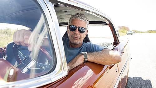 Anthony Bourdain in Anthony Bourdain - Kulinarische Abenteuer (2013)