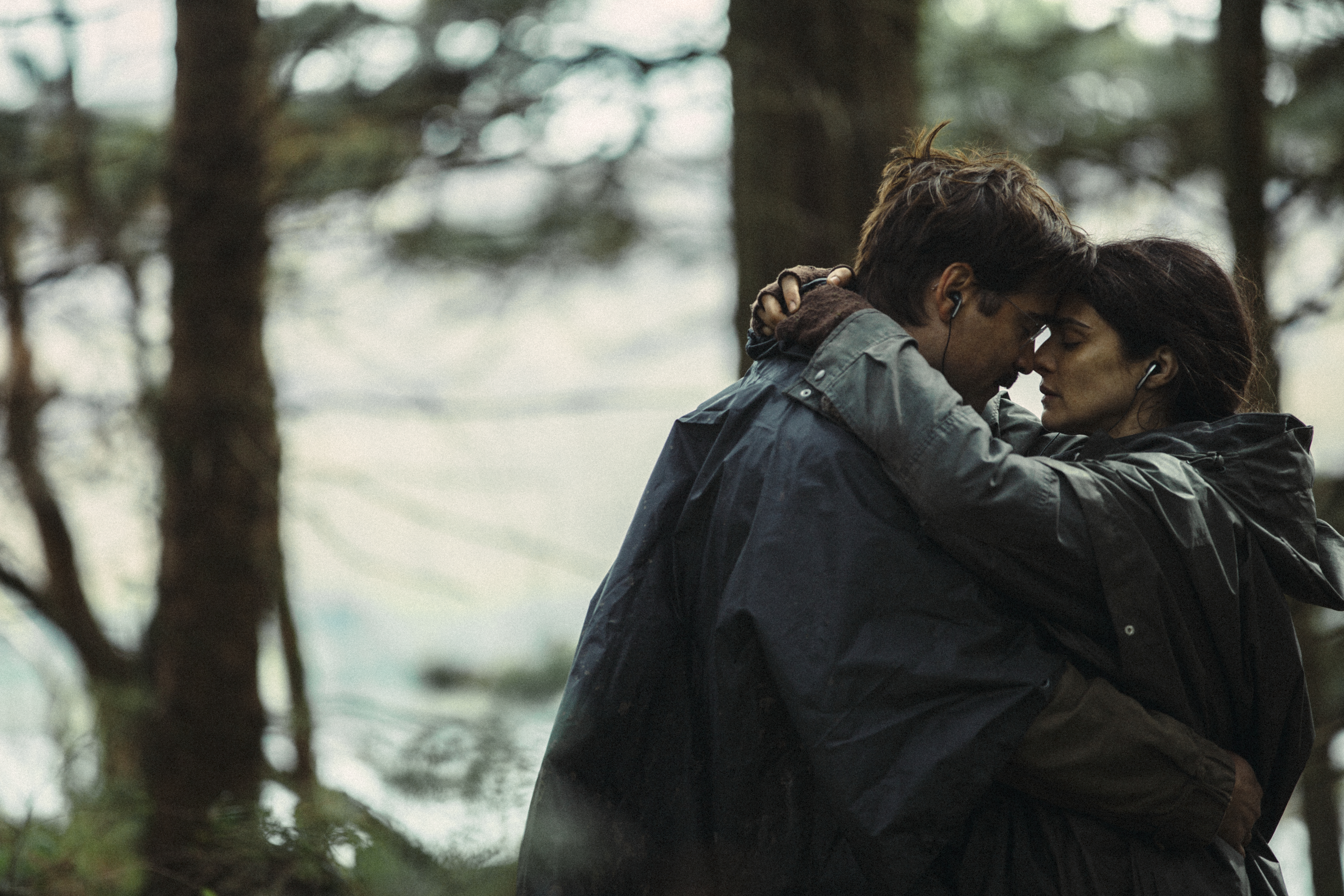 Rachel Weisz and Colin Farrell in The Lobster: Eine unkonventionelle Liebesgeschichte (2015)