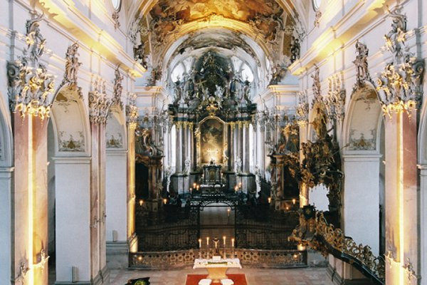 Fürstenhaus Zu Leiningen Hochzeit
 Location Fürstenhaus zu Leiningen in Landkreis Miltenberg