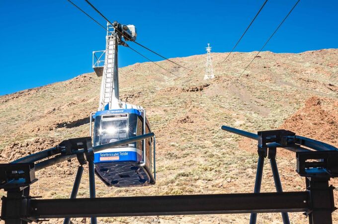 El Cabildo de Tenerife también solicitará permiso para quienes suban al Teide en teleférico y bajen a pie