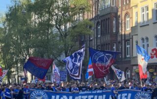 Fanmarsch Holstein Kiel Fans Holtenauer Straße